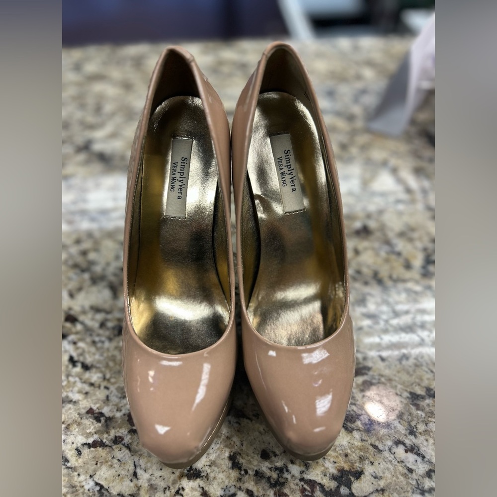 Simply Vera vera wang blush heels